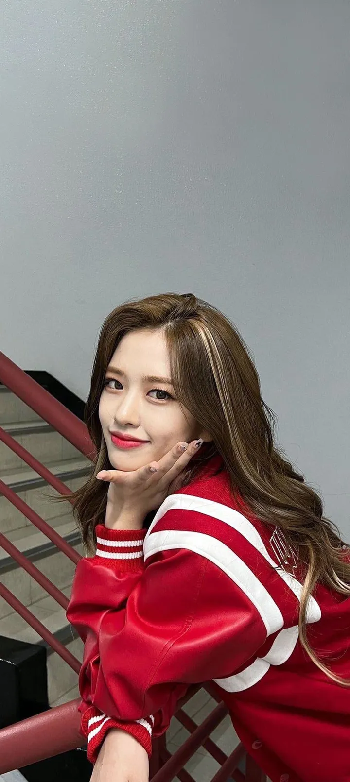 Fond d'écran de verrouillage mobile An Yu-jin 4K HD télécharger — IZ*ONE, IVE
