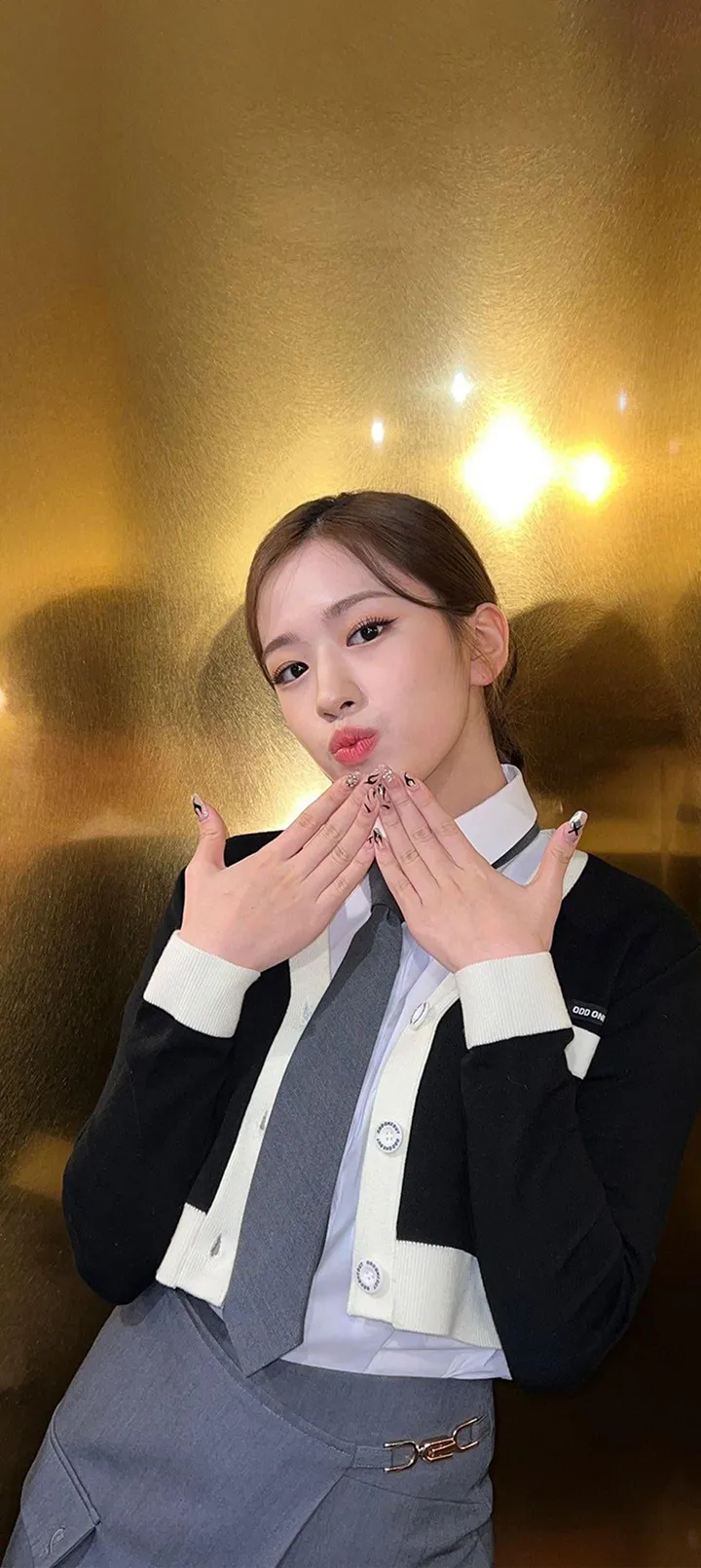 Fond d'écran de verrouillage mobile An Yu-jin 4K HD télécharger — IZ*ONE, IVE