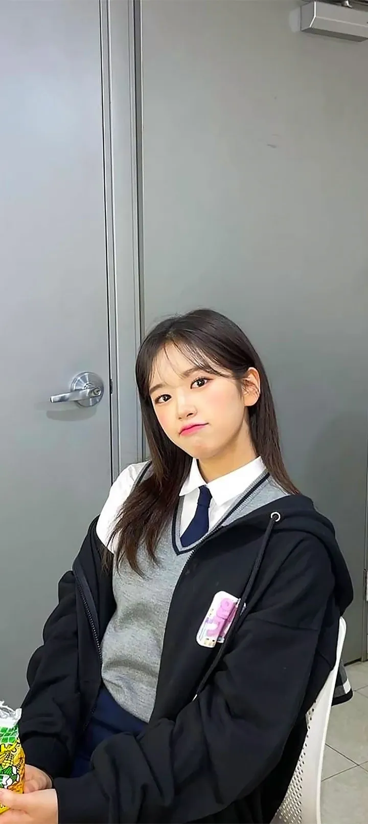 Fond d'écran de verrouillage mobile An Yu-jin 4K HD télécharger — IZ*ONE, IVE