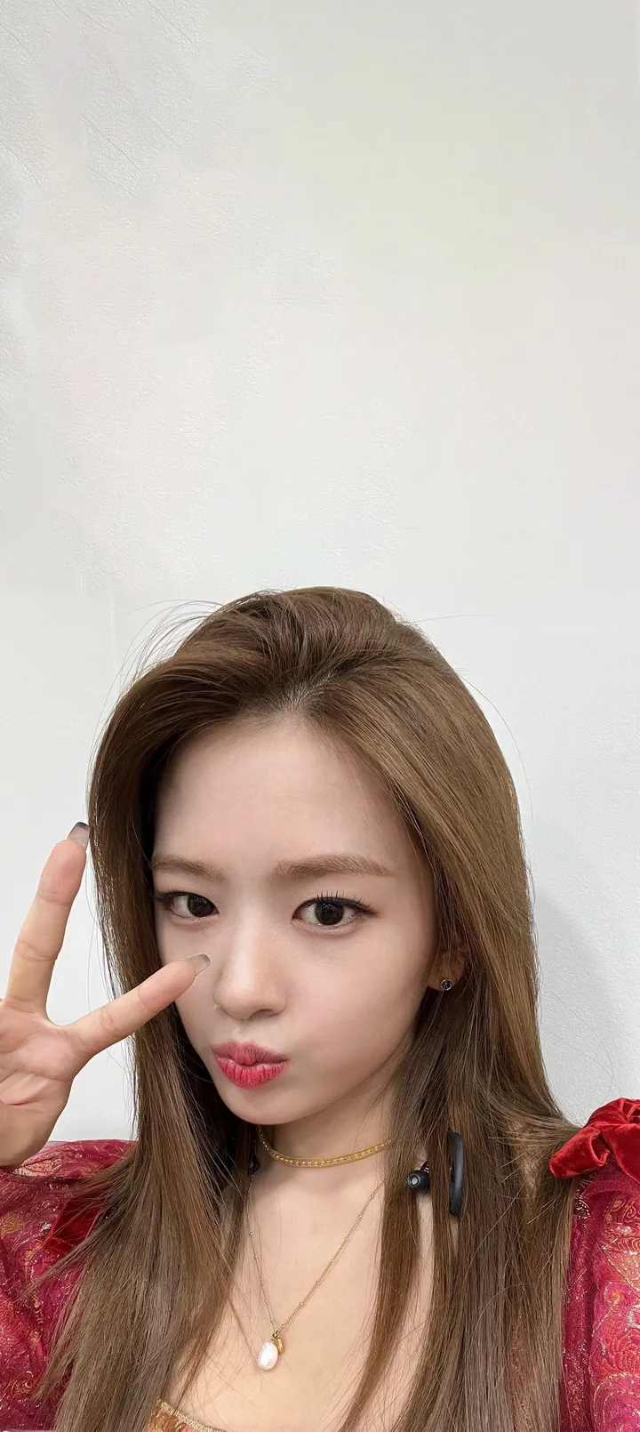 Fond d'écran de verrouillage mobile An Yu-jin 4K HD télécharger — IZ*ONE, IVE