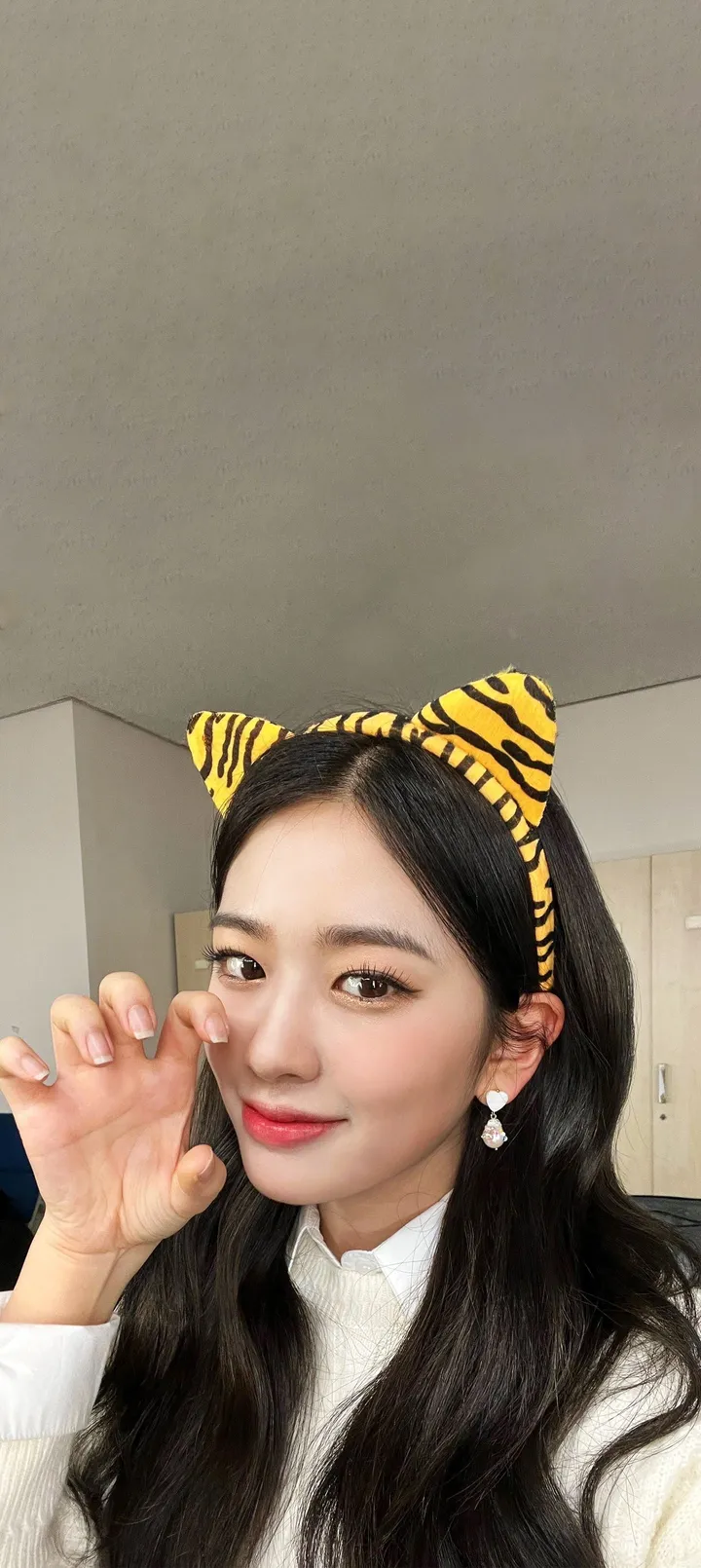 Fond d'écran de verrouillage mobile An Yu-jin 4K HD télécharger — IZ*ONE, IVE