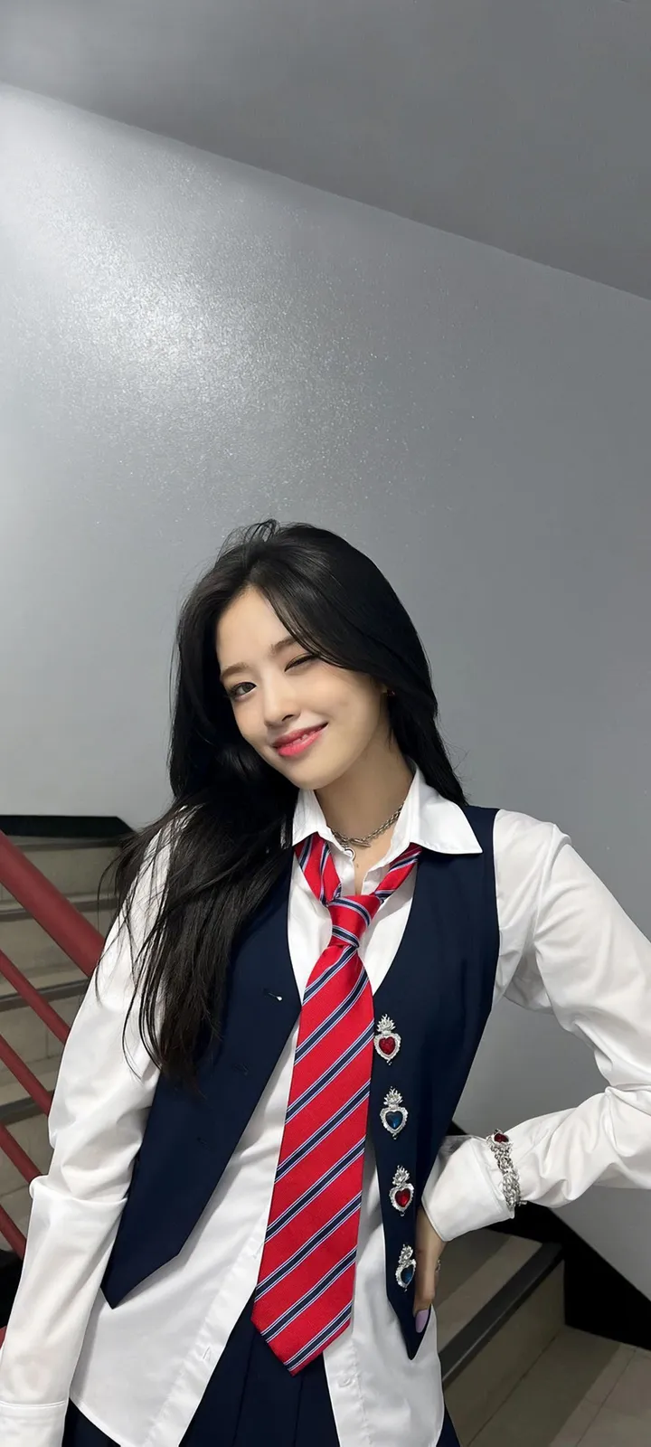 Fond d'écran de verrouillage mobile An Yu-jin 4K HD télécharger — IZ*ONE, IVE