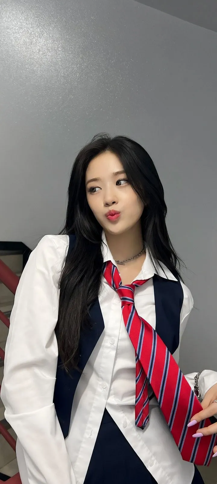 Fond d'écran de verrouillage mobile An Yu-jin 4K HD télécharger — IZ*ONE, IVE