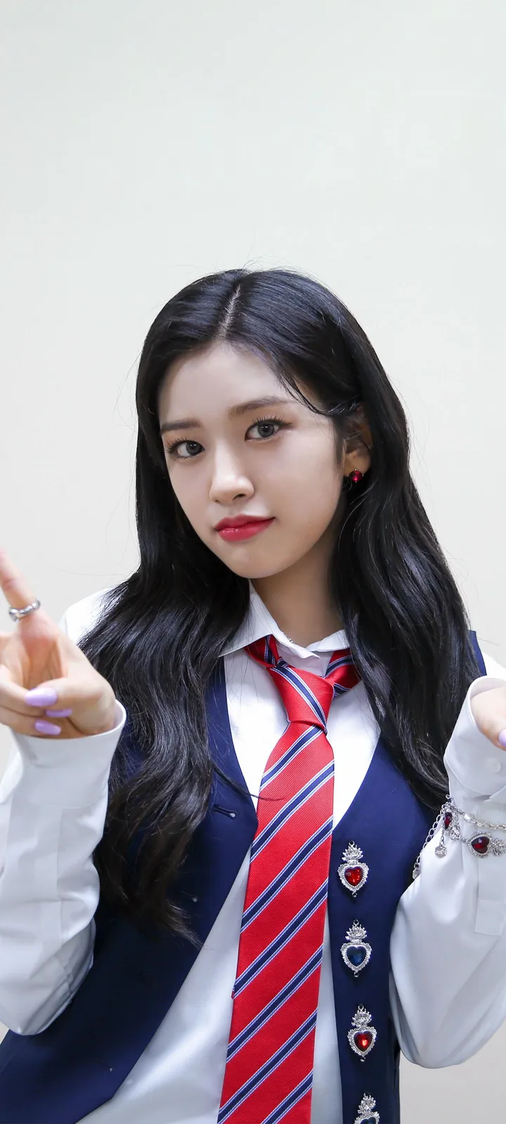 Fond d'écran de verrouillage mobile An Yu-jin 4K HD télécharger — IZ*ONE, IVE