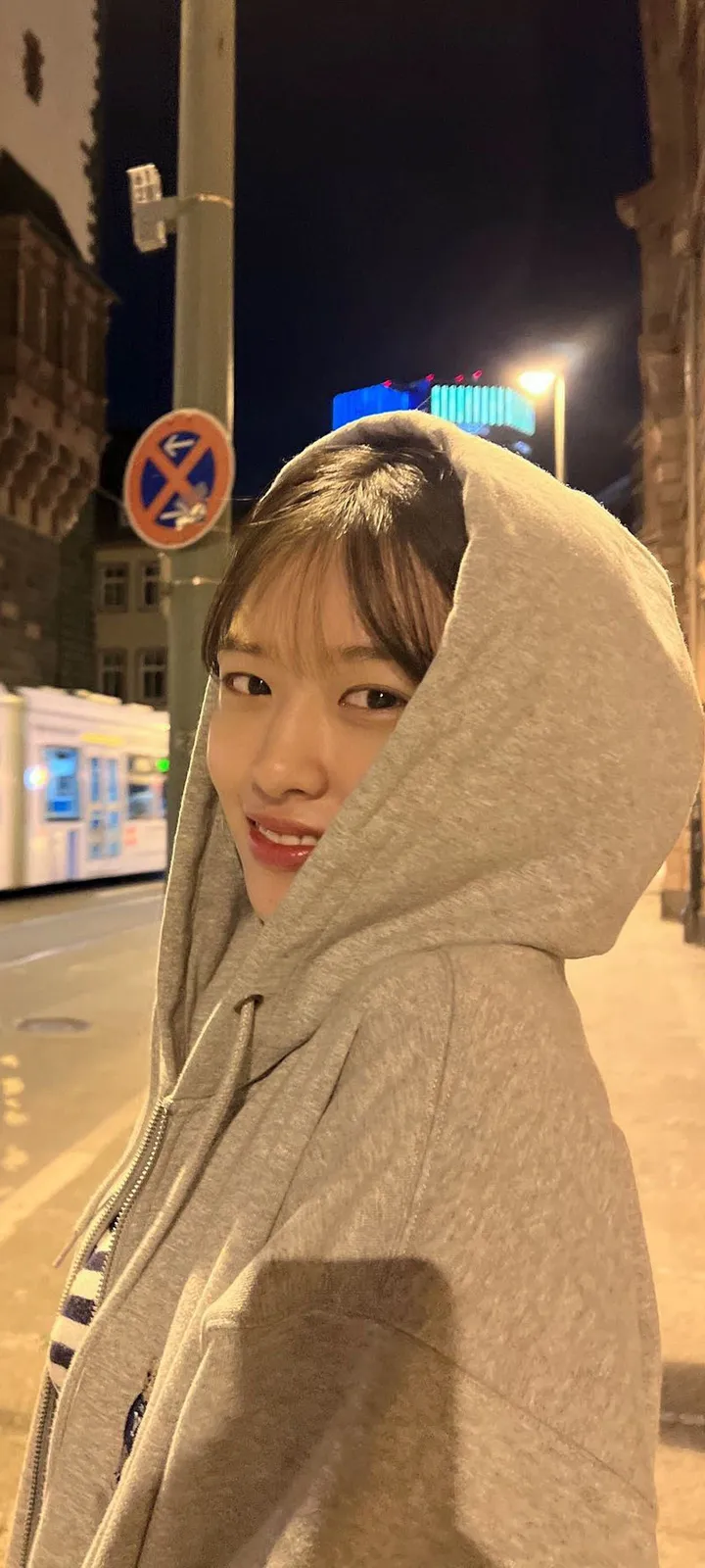 Fond d'écran de verrouillage mobile An Yu-jin 4K HD télécharger — IZ*ONE, IVE