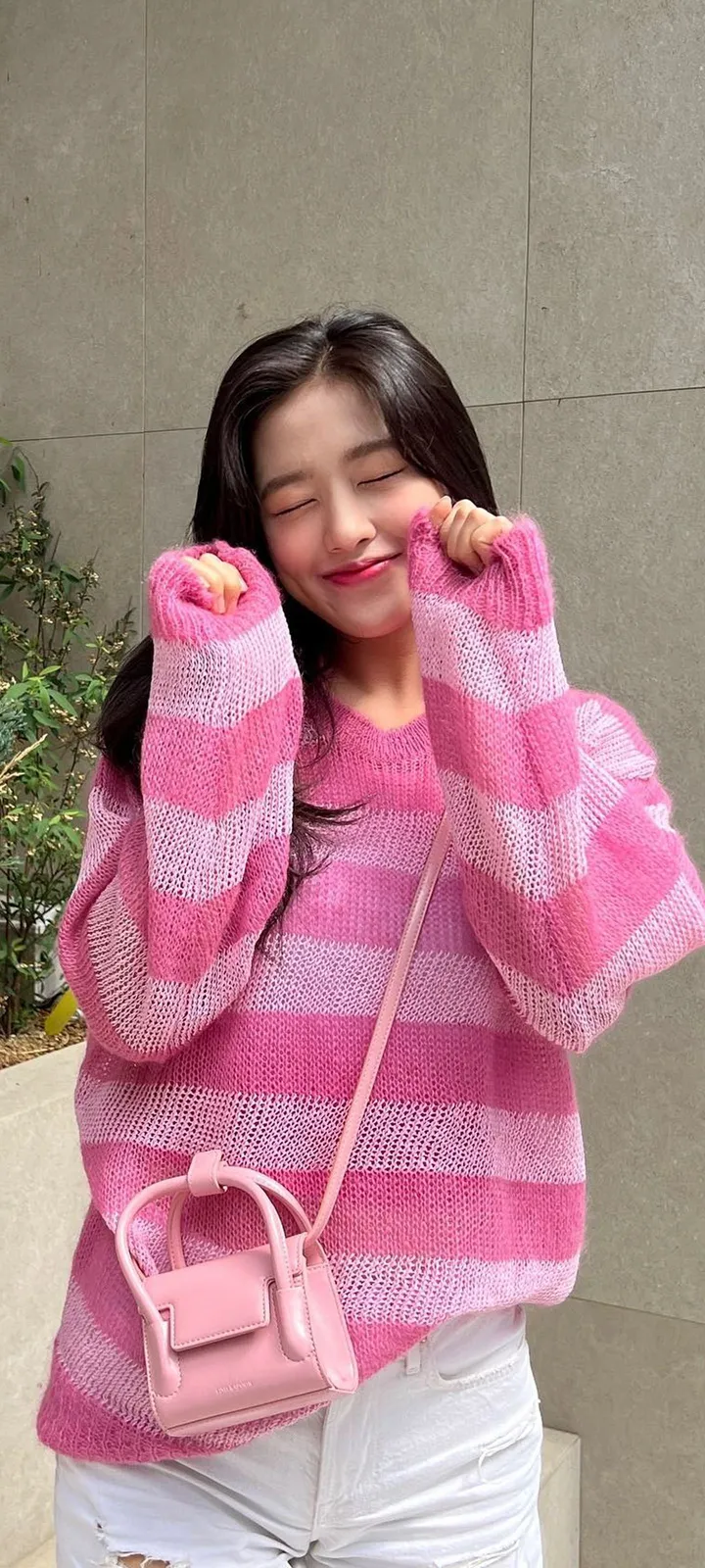 Fond d'écran de verrouillage mobile An Yu-jin 4K HD télécharger — IZ*ONE, IVE