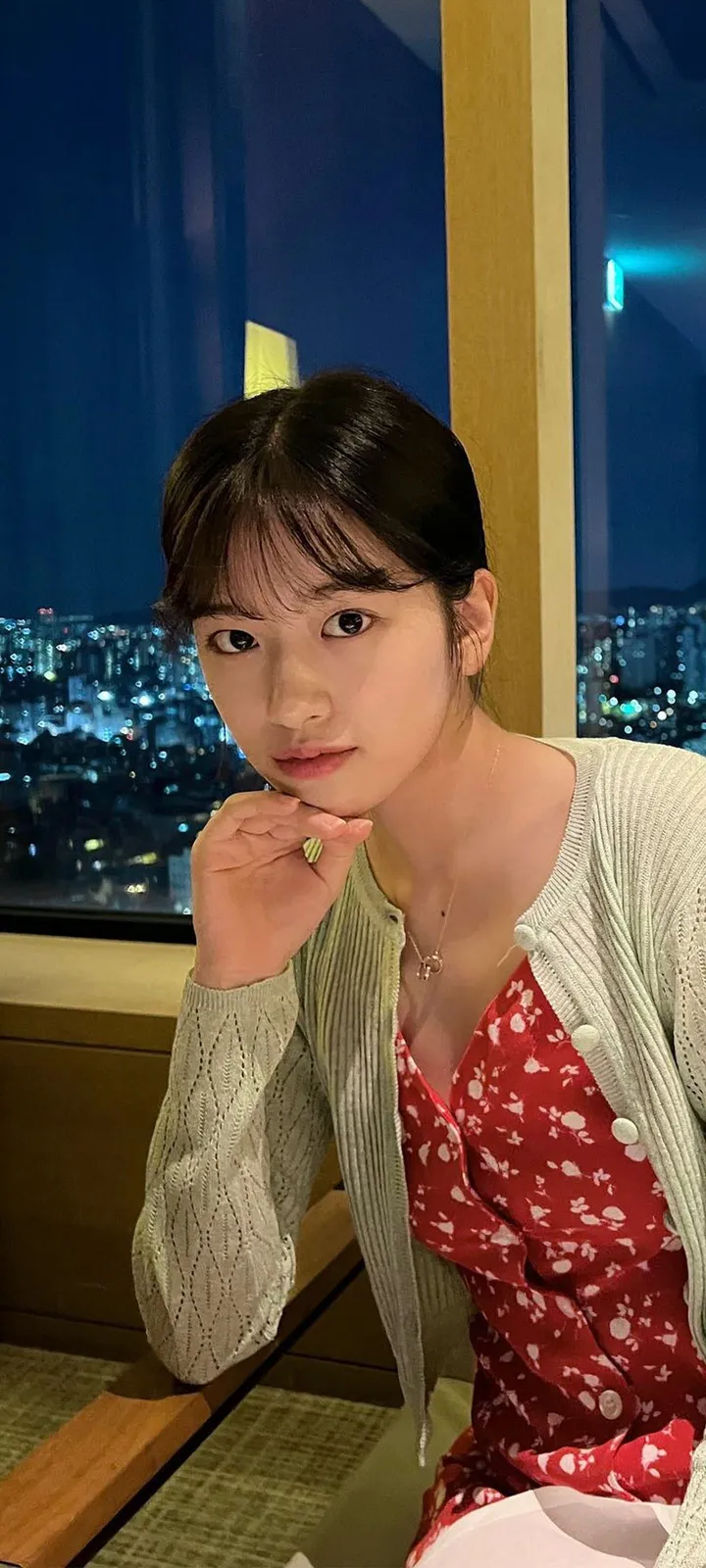 Fond d'écran de verrouillage mobile An Yu-jin 4K HD télécharger — IZ*ONE, IVE