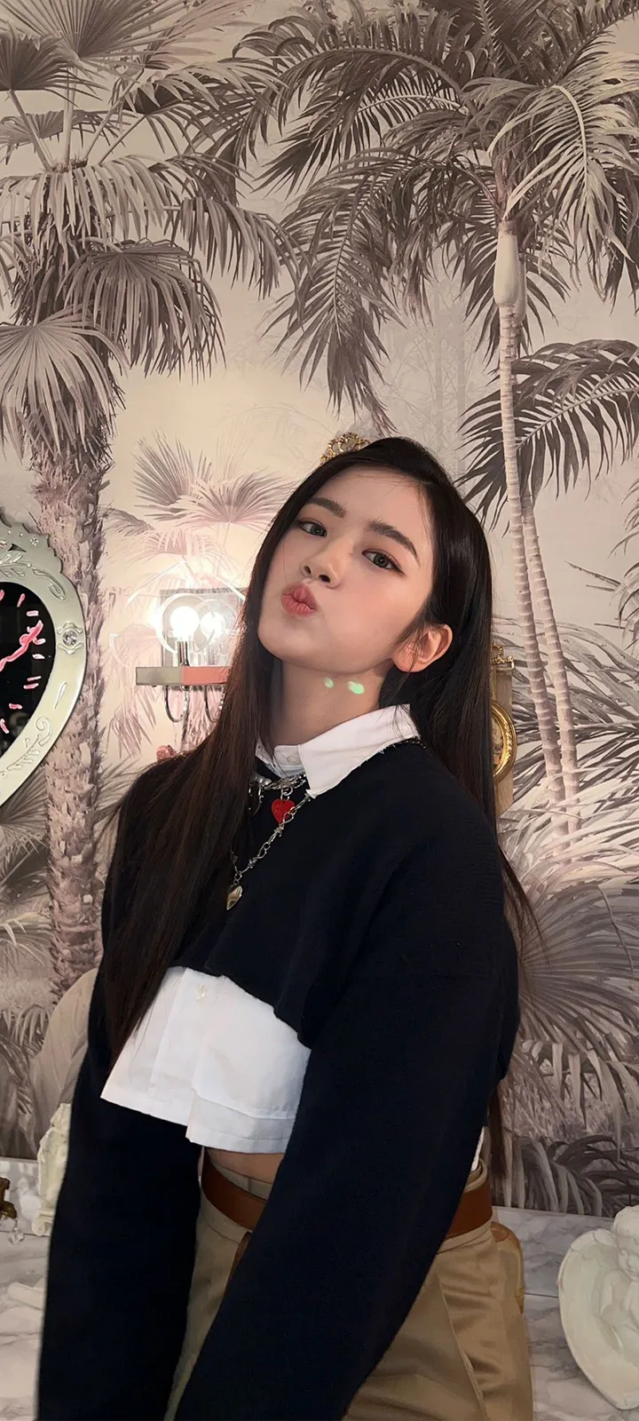Fond d'écran de verrouillage mobile An Yu-jin 4K HD télécharger — IZ*ONE, IVE