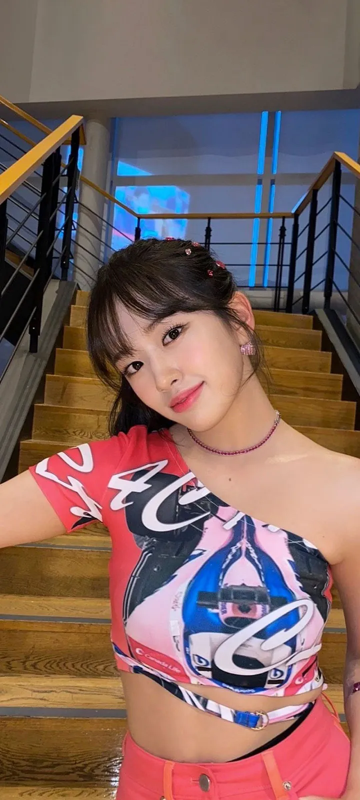 Fond d'écran de verrouillage mobile An Yu-jin 4K HD télécharger — IZ*ONE, IVE