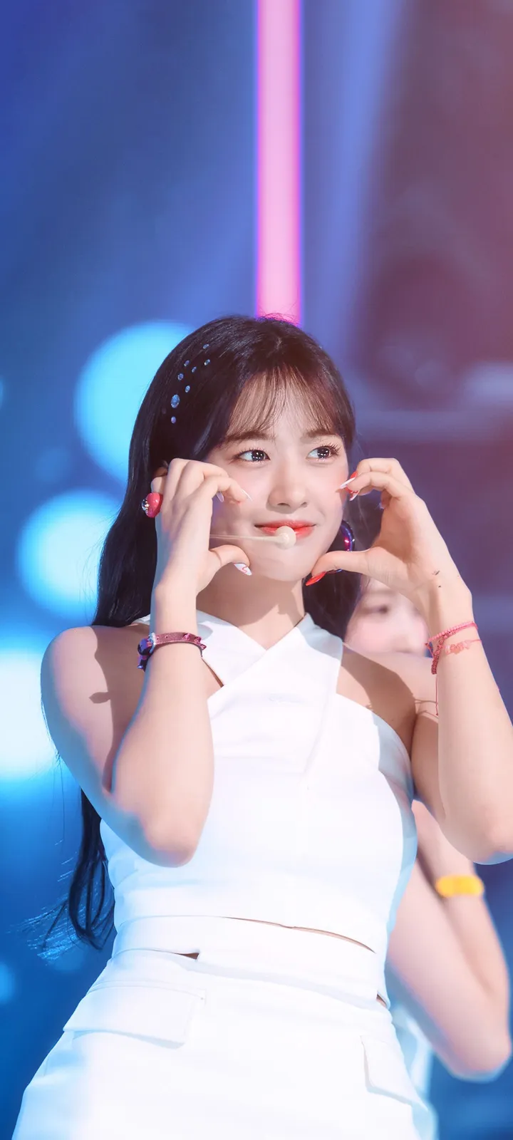 Fond d'écran de verrouillage mobile An Yu-jin 4K HD télécharger — IZ*ONE, IVE