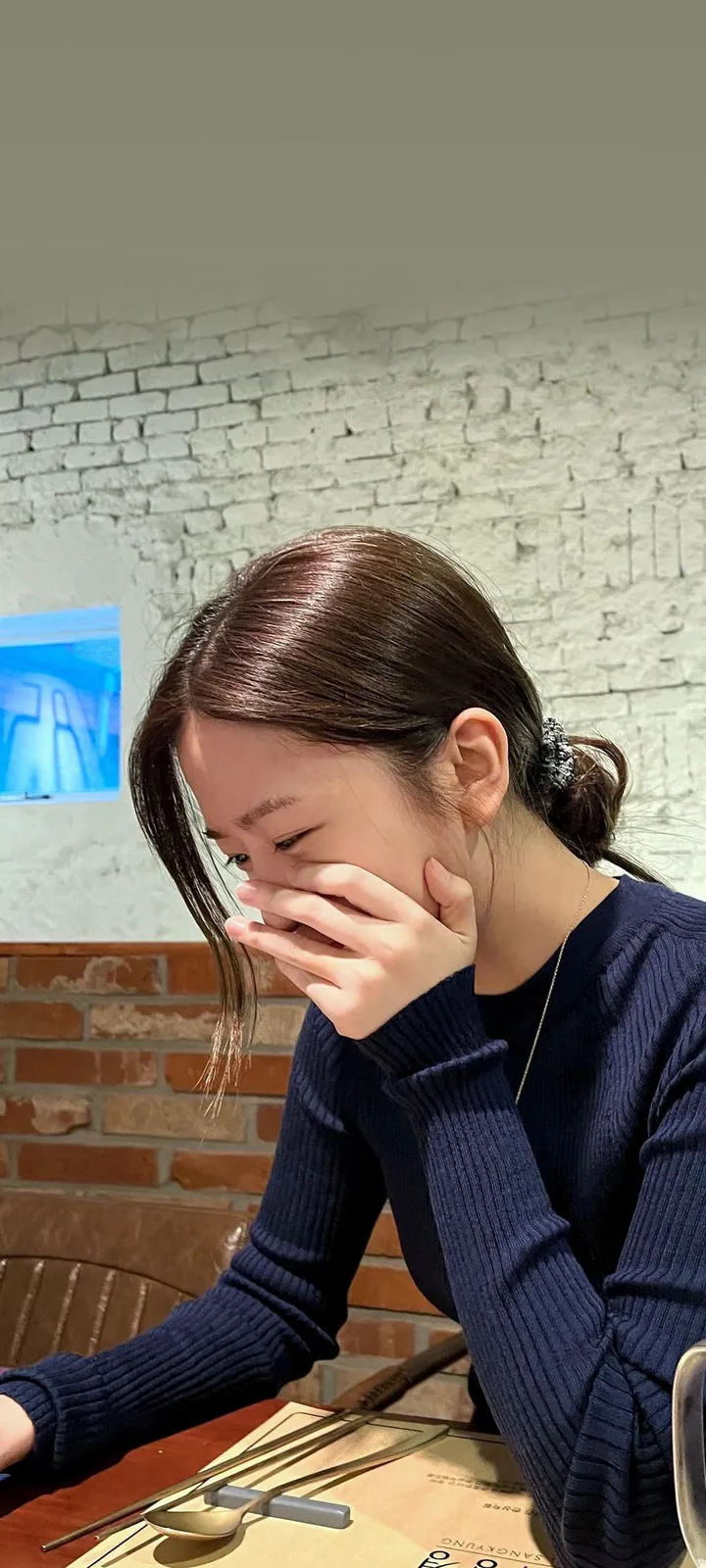 Fond d'écran de verrouillage mobile An Yu-jin 4K HD télécharger — IZ*ONE, IVE