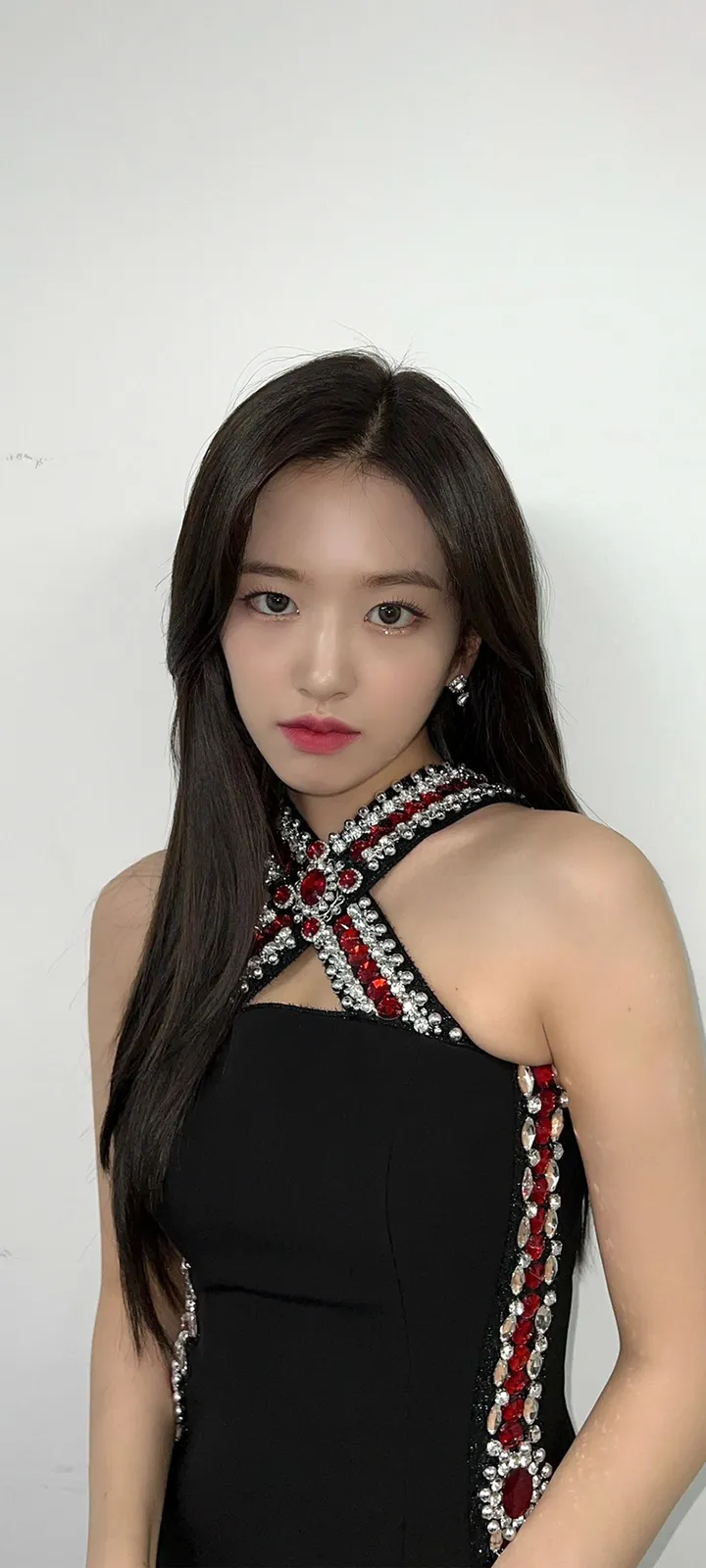 Fond d'écran de verrouillage mobile An Yu-jin 4K HD télécharger — IZ*ONE, IVE