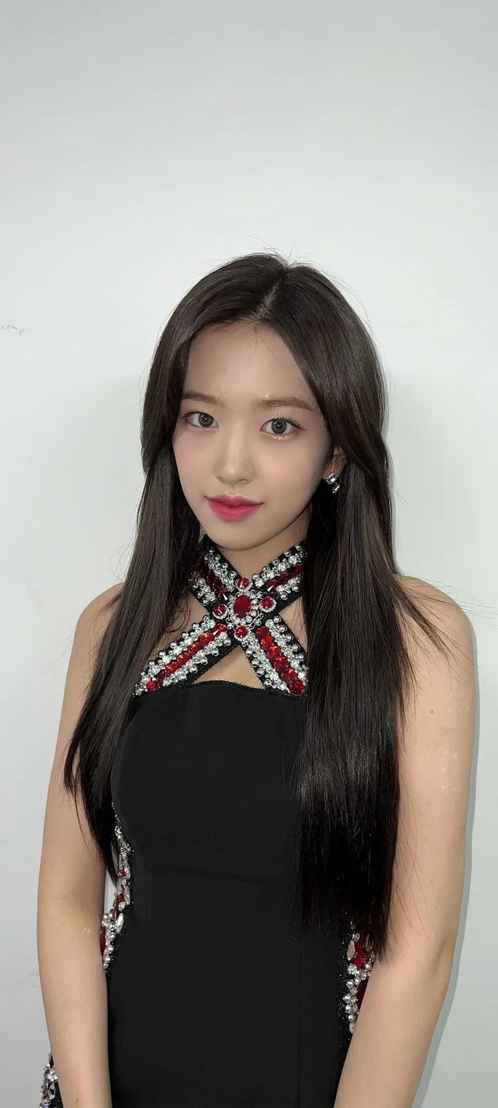Fond d'écran de verrouillage mobile An Yu-jin 4K HD télécharger — IZ*ONE, IVE
