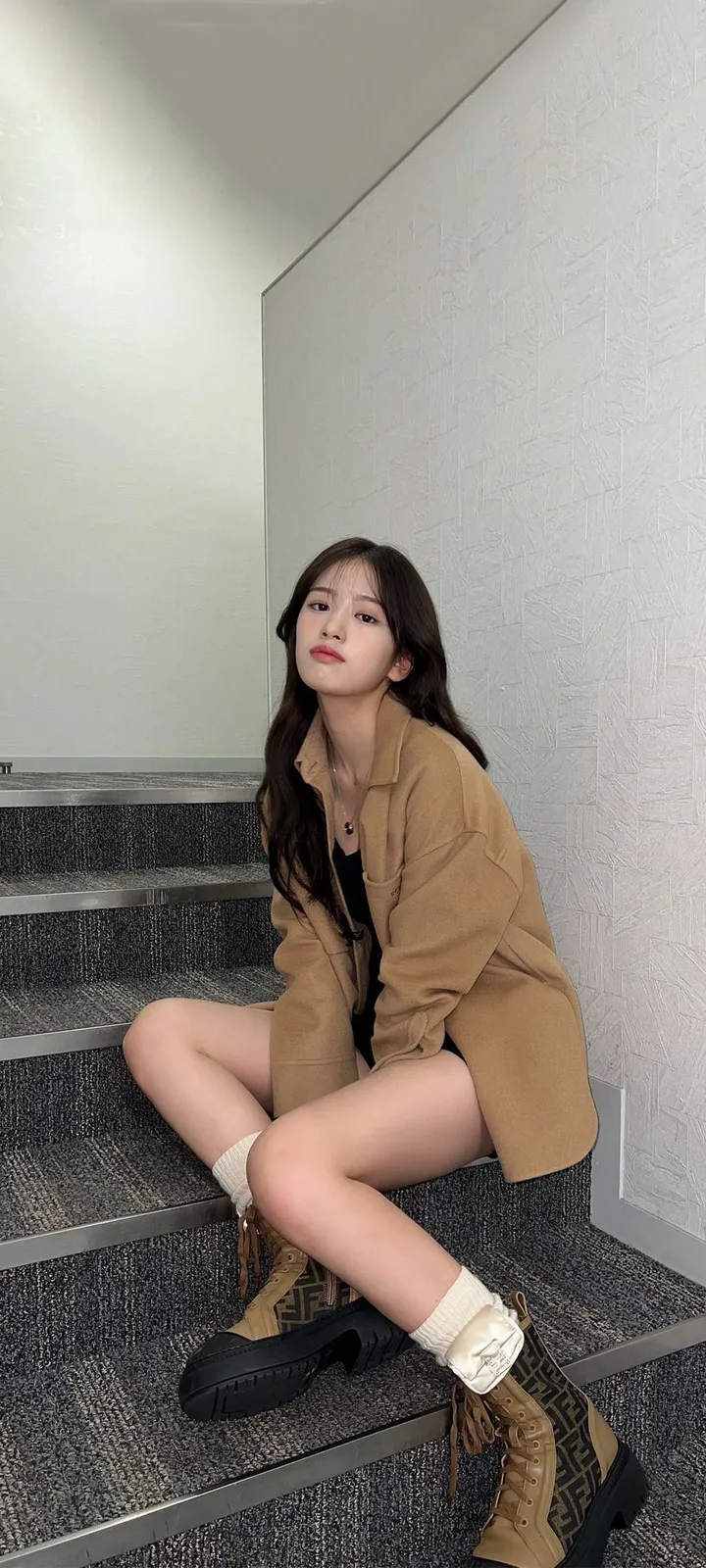 Fond d'écran de verrouillage mobile An Yu-jin 4K HD télécharger — IZ*ONE, IVE