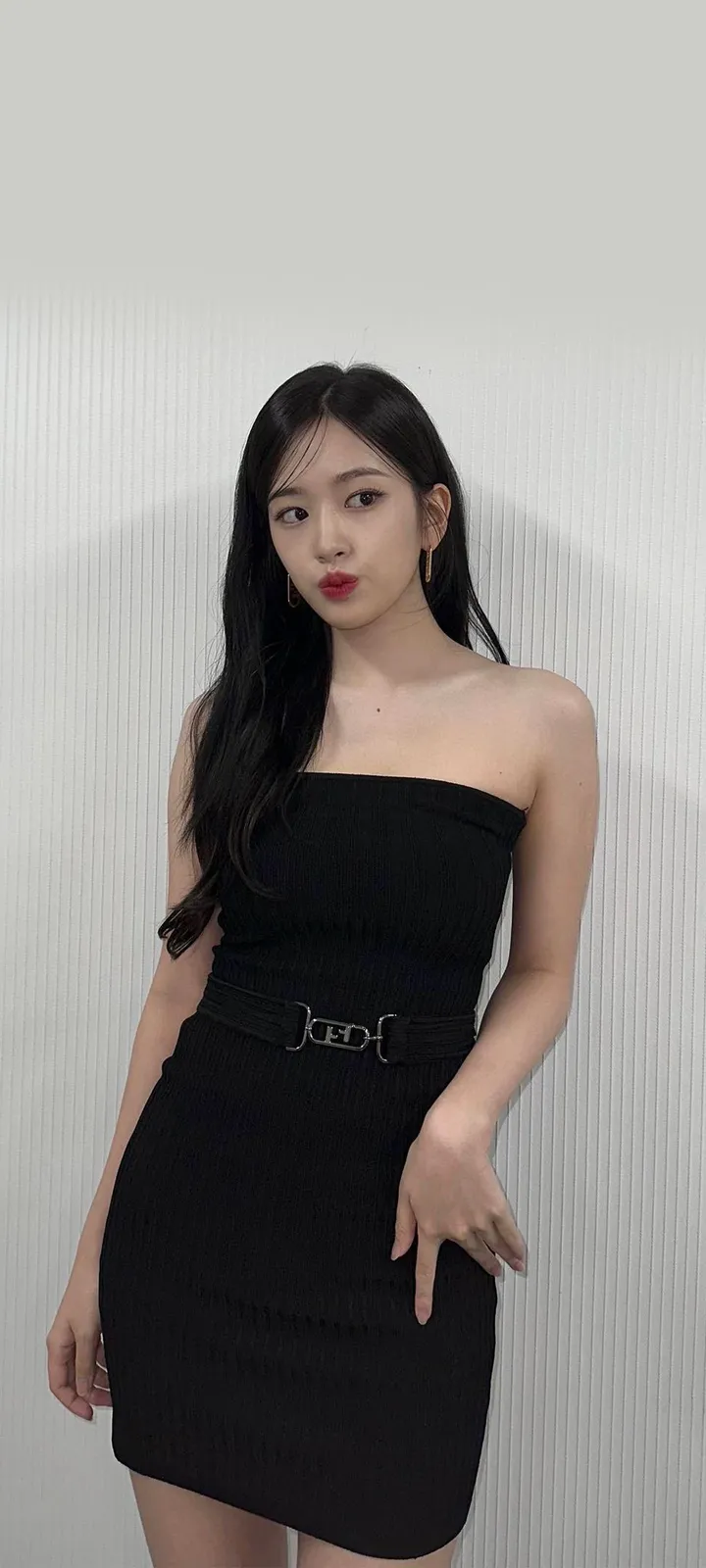 Fond d'écran de verrouillage mobile An Yu-jin 4K HD télécharger — IZ*ONE, IVE