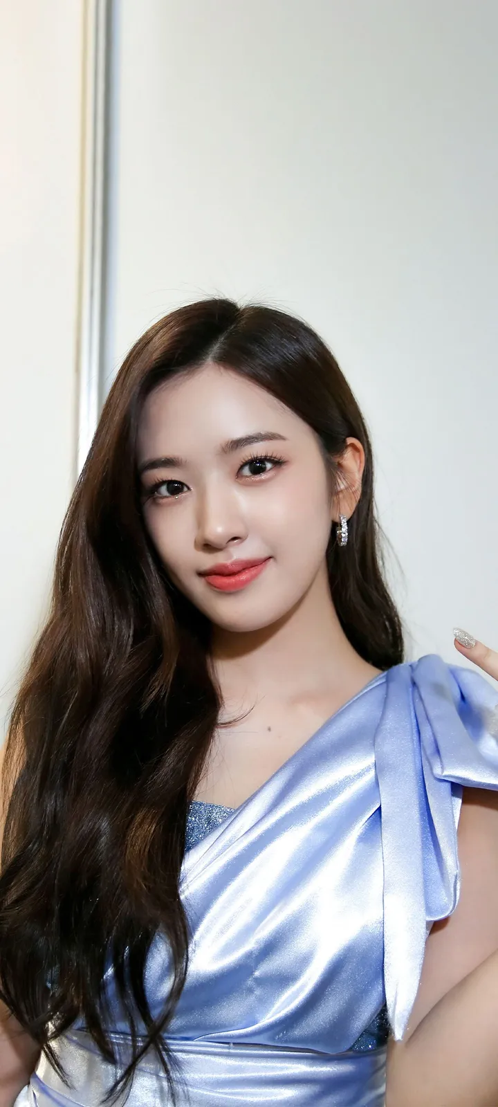 Fond d'écran de verrouillage mobile An Yu-jin 4K HD télécharger — IZ*ONE, IVE