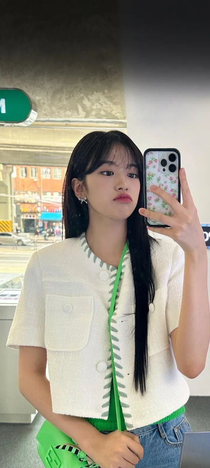 Fond d'écran de verrouillage mobile An Yu-jin 4K HD télécharger — IZ*ONE, IVE