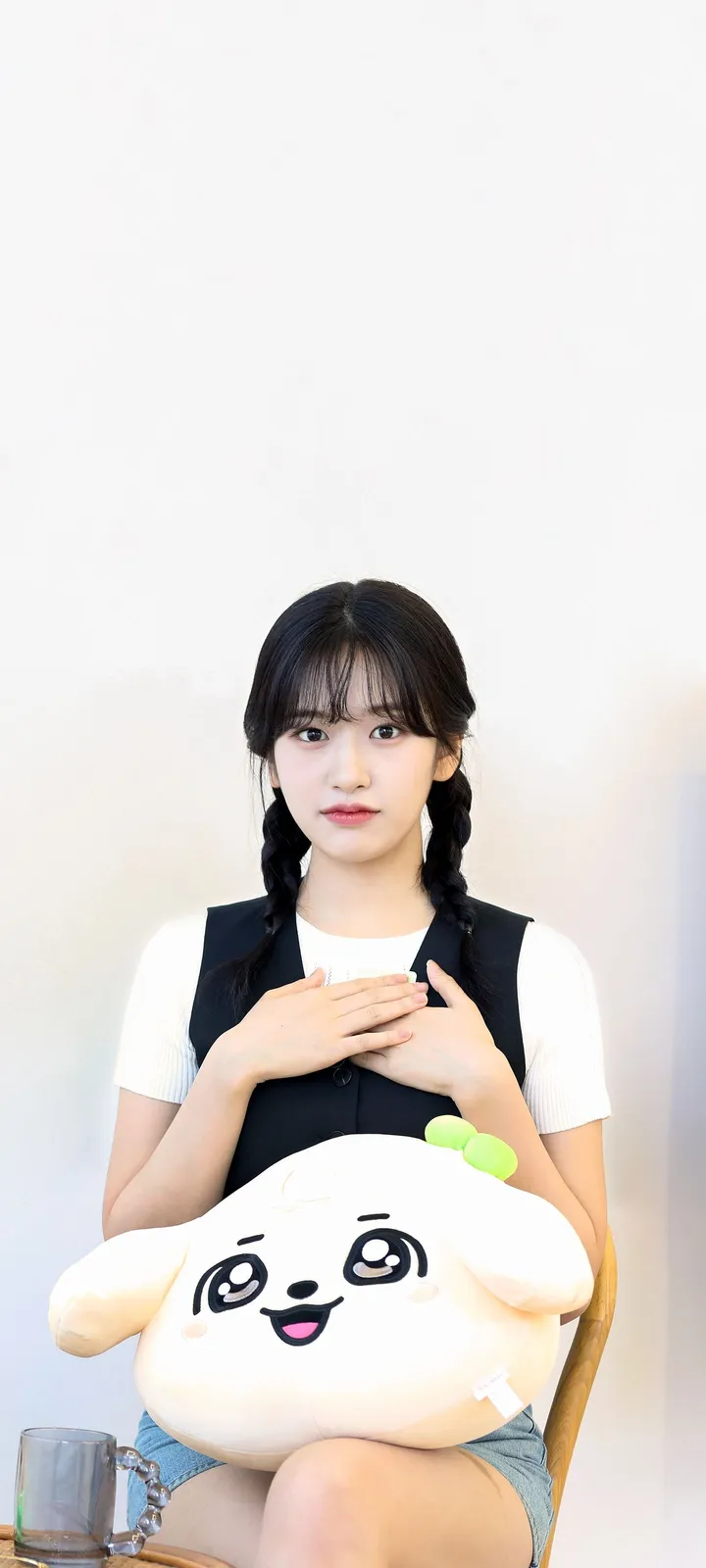 Fond d'écran de verrouillage mobile An Yu-jin 4K HD télécharger — IZ*ONE, IVE