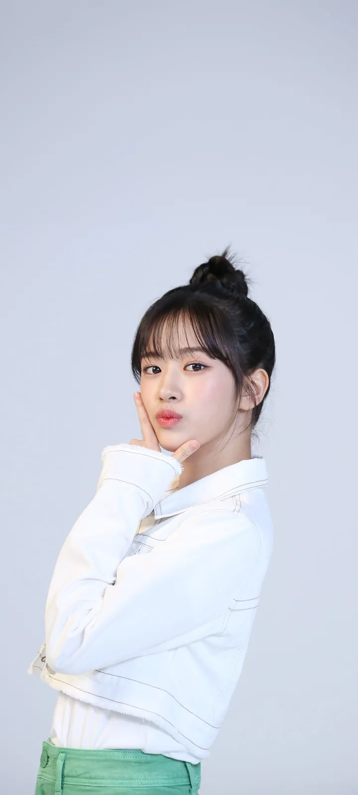 Fond d'écran de verrouillage mobile An Yu-jin 4K HD télécharger — IZ*ONE, IVE
