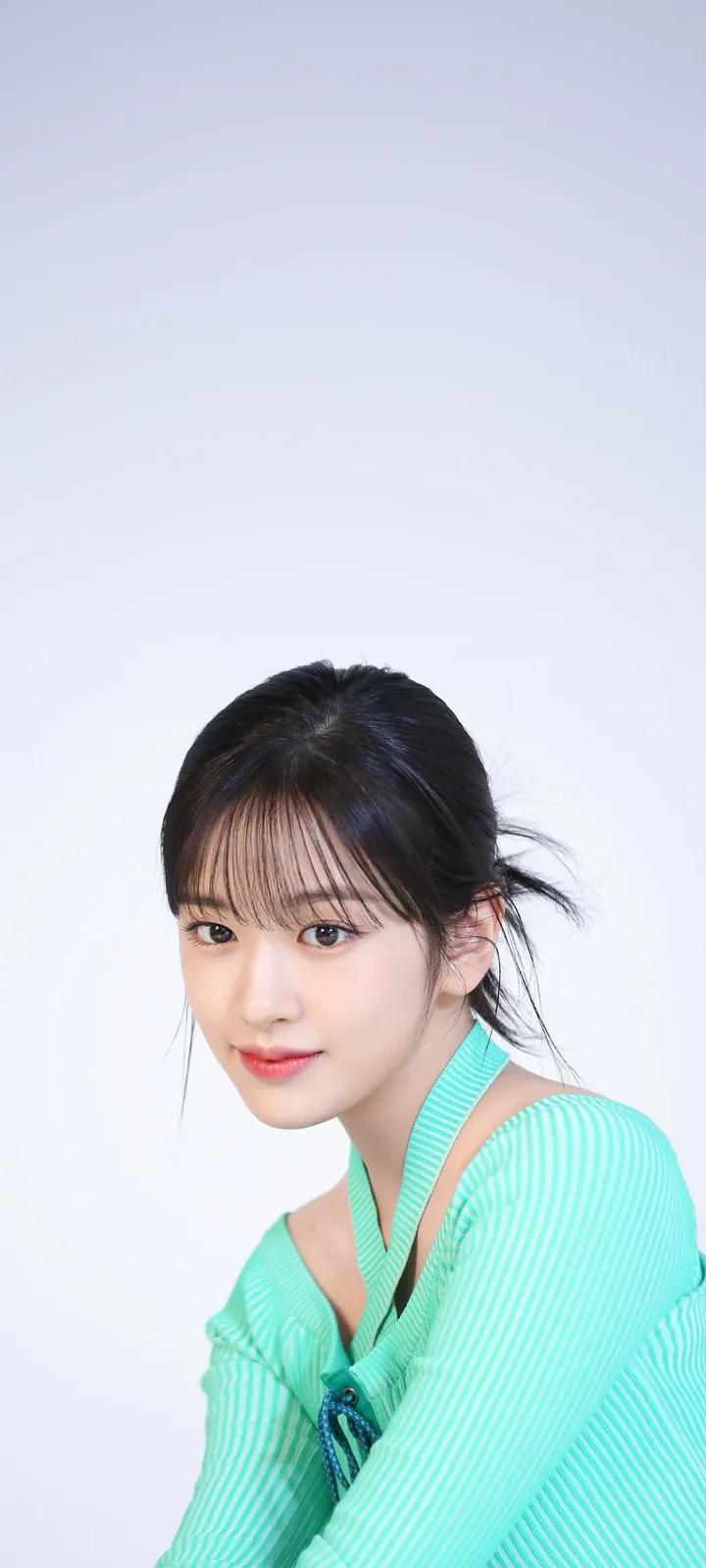 Fond d'écran de verrouillage mobile An Yu-jin 4K HD télécharger — IZ*ONE, IVE