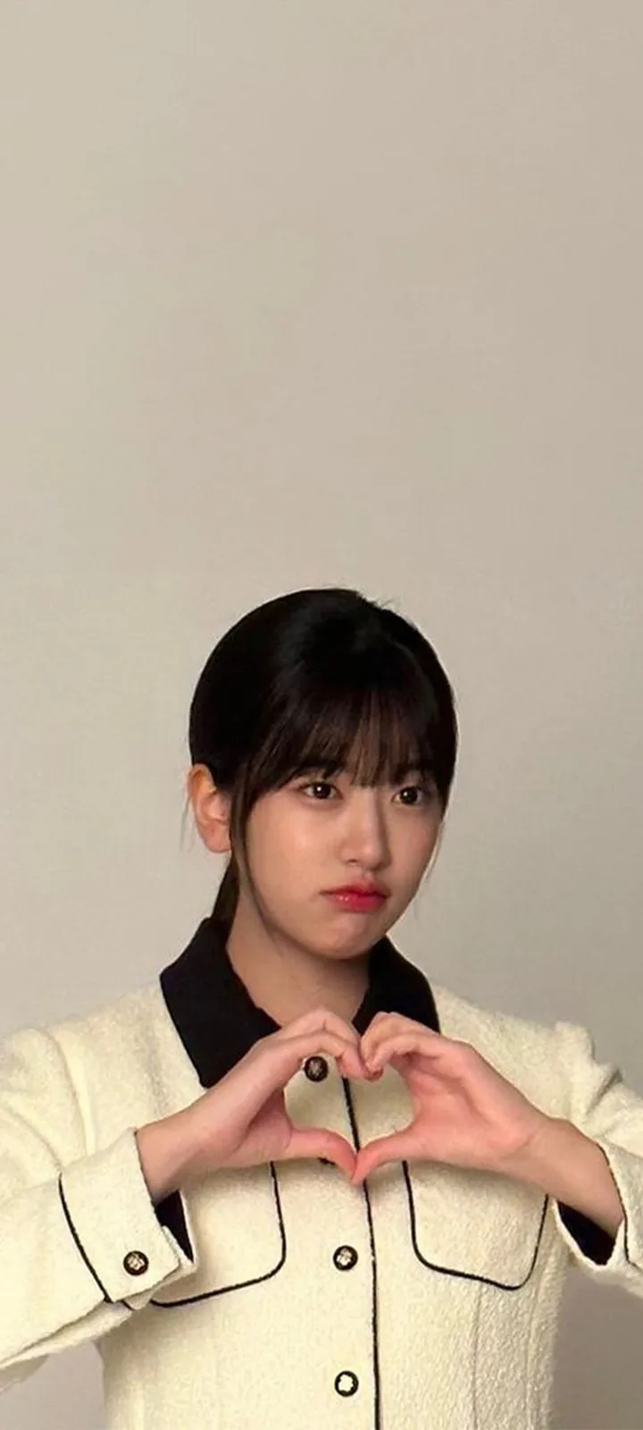 Fond d'écran de verrouillage mobile An Yu-jin 4K HD télécharger — IZ*ONE, IVE