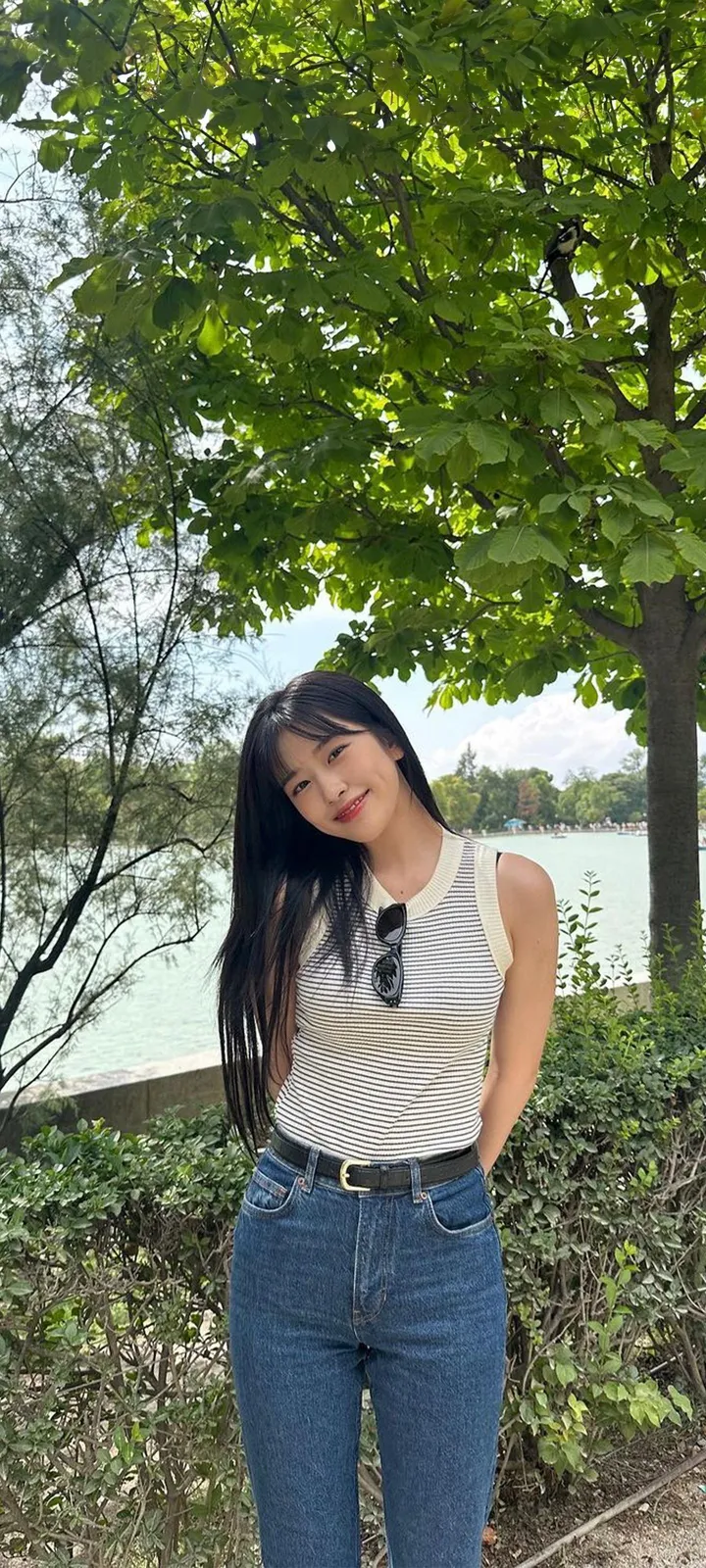 Fond d'écran de verrouillage mobile An Yu-jin 4K HD télécharger — IZ*ONE, IVE