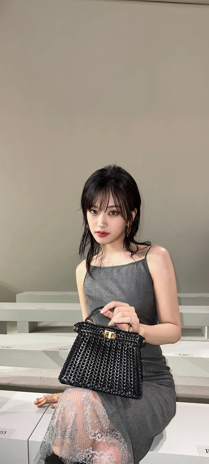 Fond d'écran de verrouillage mobile An Yu-jin 4K HD télécharger — IZ*ONE, IVE