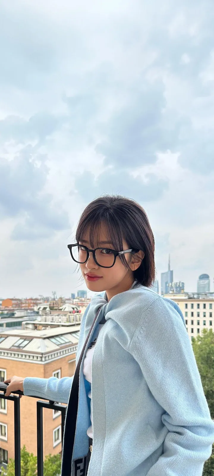 Fond d'écran de verrouillage mobile An Yu-jin 4K HD télécharger — IZ*ONE, IVE