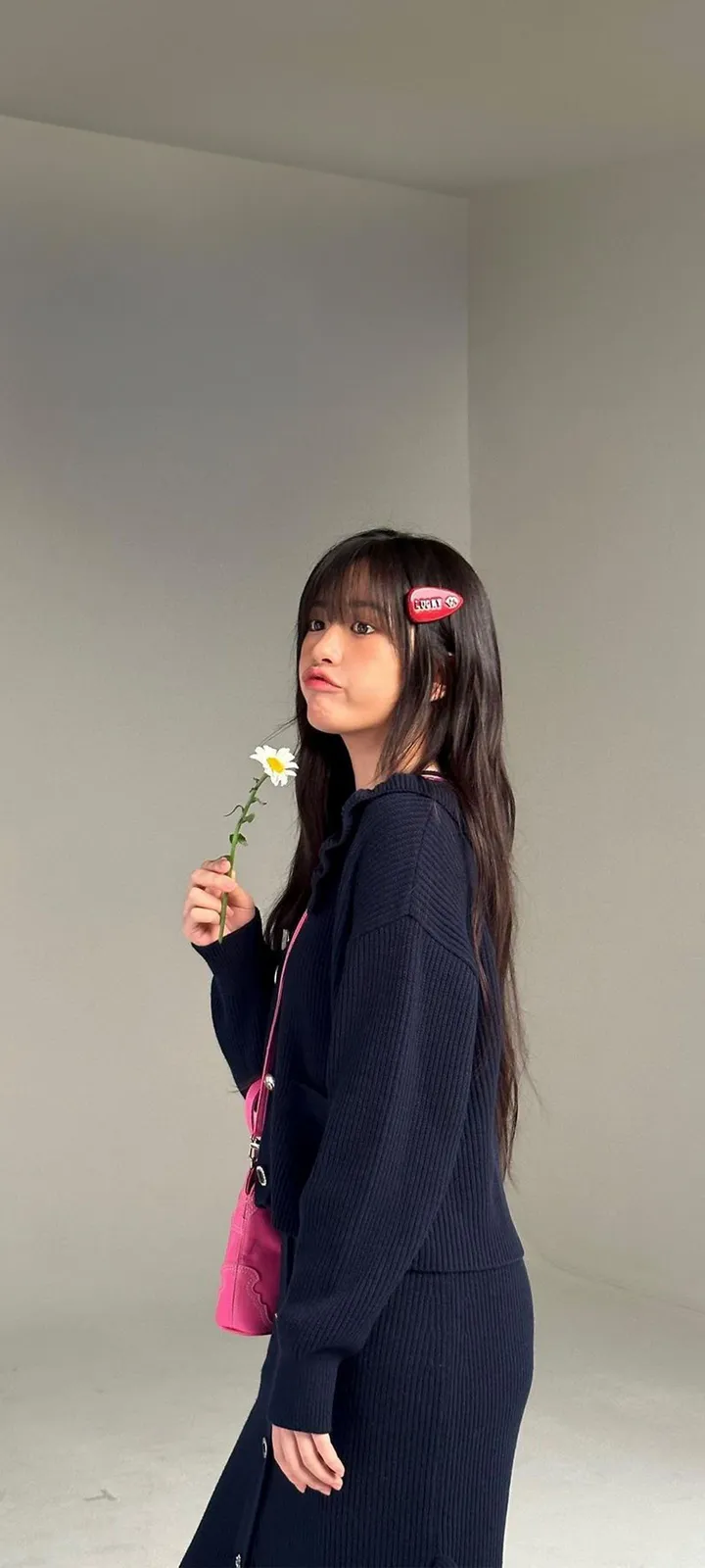 Fond d'écran de verrouillage mobile An Yu-jin 4K HD télécharger — IZ*ONE, IVE