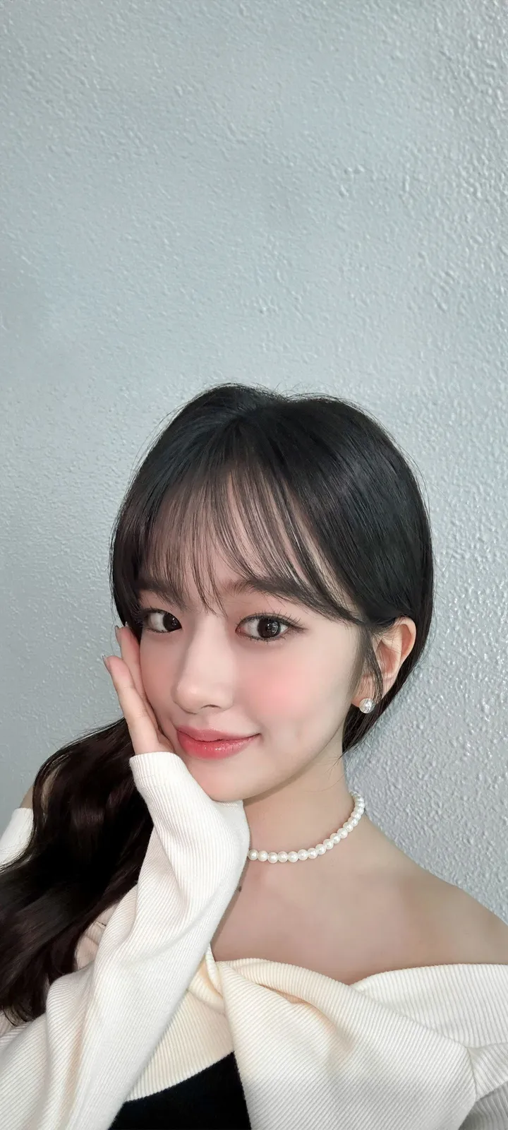 Fond d'écran de verrouillage mobile An Yu-jin 4K HD télécharger — IZ*ONE, IVE