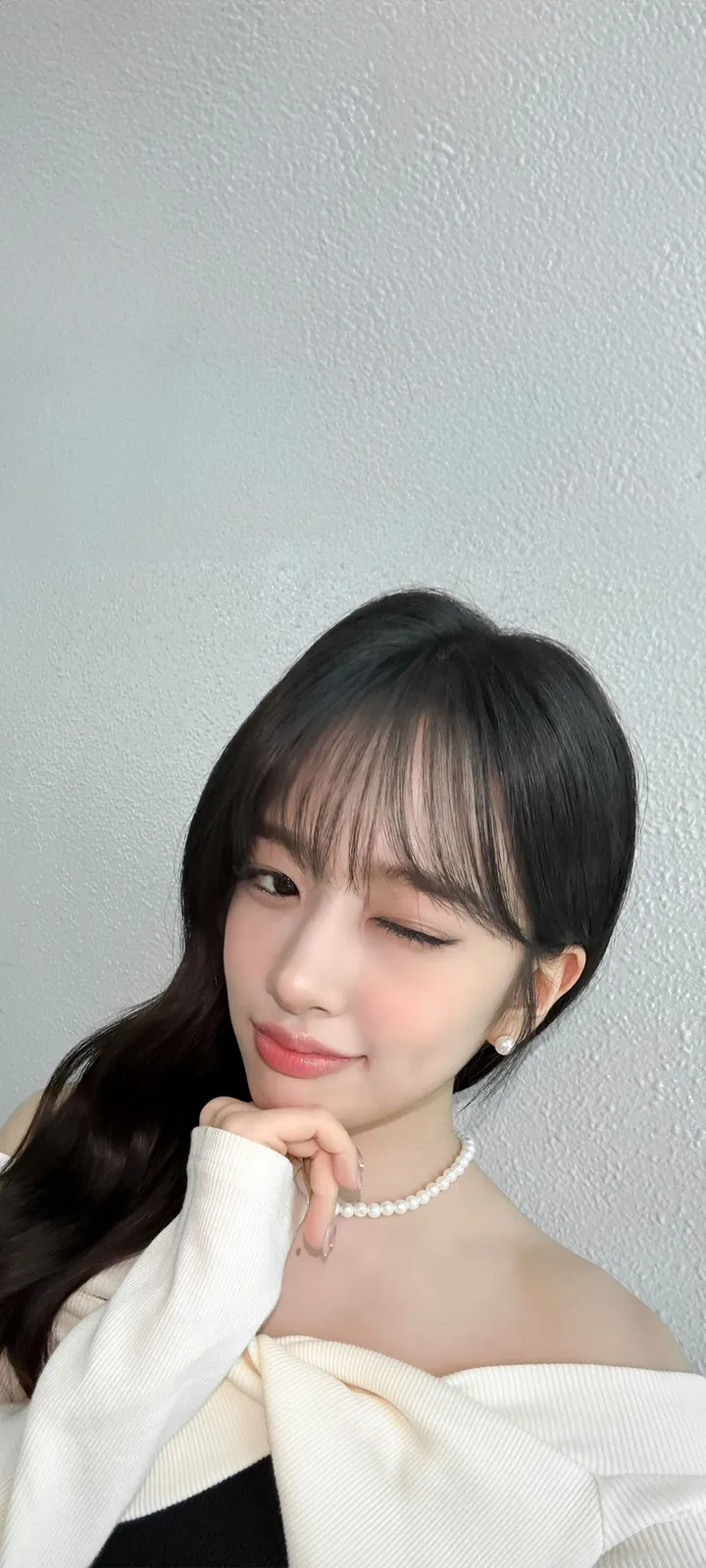 Fond d'écran de verrouillage mobile An Yu-jin 4K HD télécharger — IZ*ONE, IVE