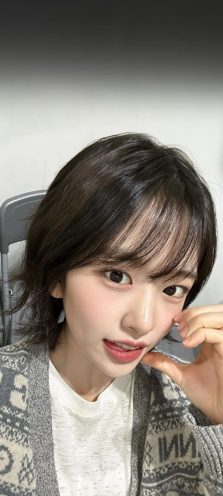 Fond d'écran de verrouillage mobile An Yu-jin 4K HD télécharger — IZ*ONE, IVE