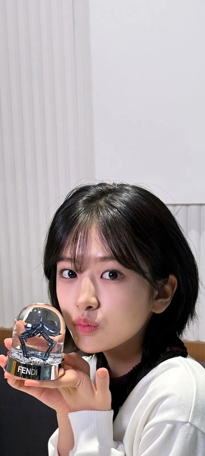 Fond d'écran de verrouillage mobile An Yu-jin 4K HD télécharger — IZ*ONE, IVE