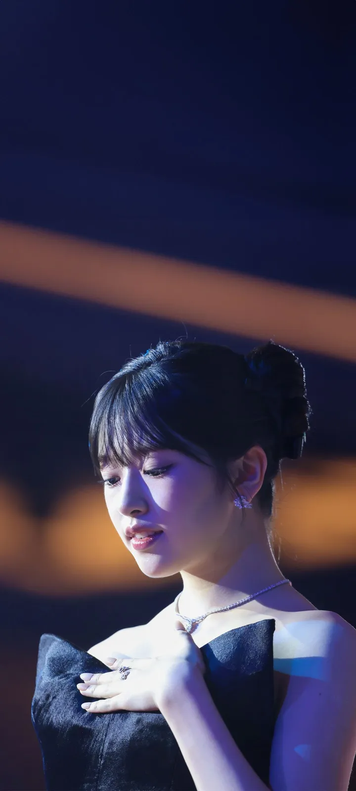 Fond d'écran de verrouillage mobile An Yu-jin 4K HD télécharger — IZ*ONE, IVE