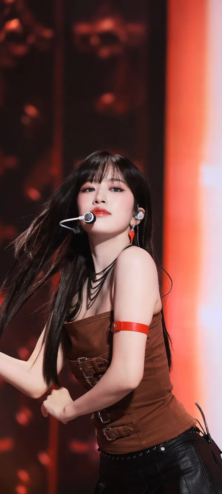 Fond d'écran de verrouillage mobile An Yu-jin 4K HD télécharger — IZ*ONE, IVE