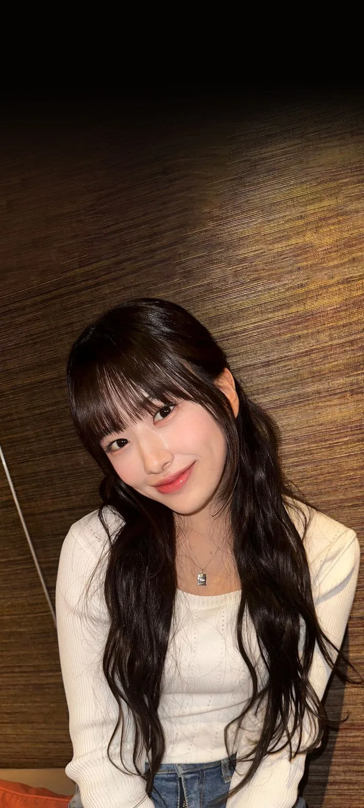 Fond d'écran de verrouillage mobile An Yu-jin 4K HD télécharger — IZ*ONE, IVE