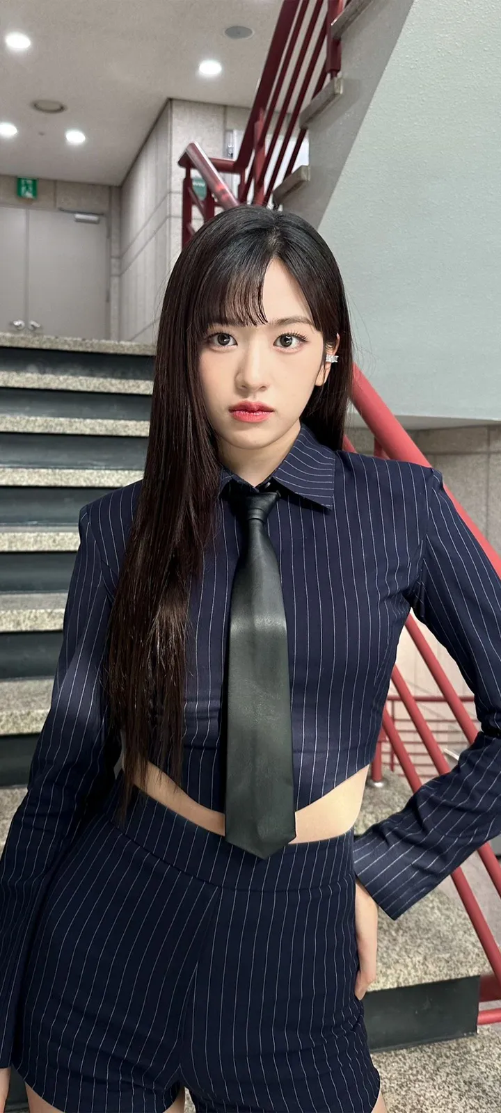 Fond d'écran de verrouillage mobile An Yu-jin 4K HD télécharger — IZ*ONE, IVE