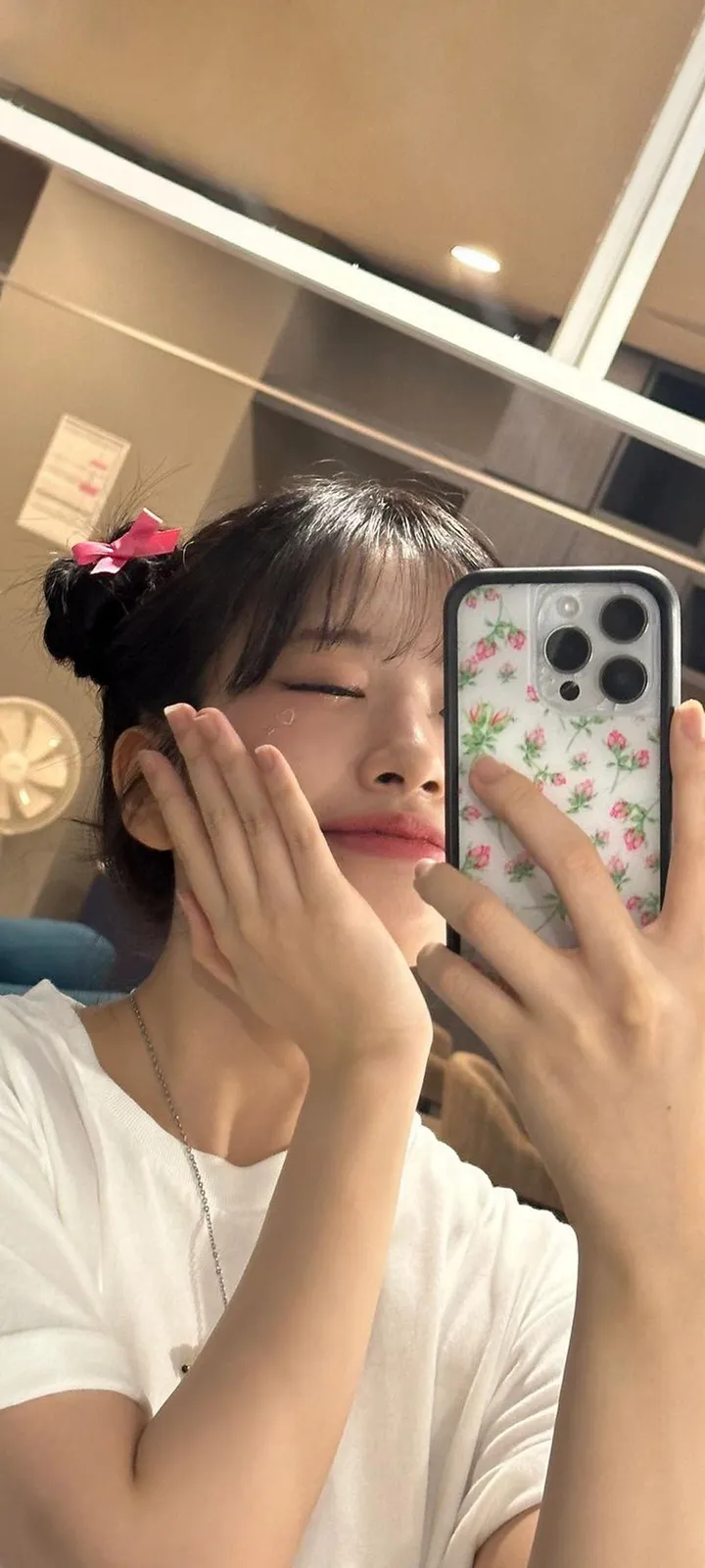 Fond d'écran de verrouillage mobile An Yu-jin 4K HD télécharger — IZ*ONE, IVE