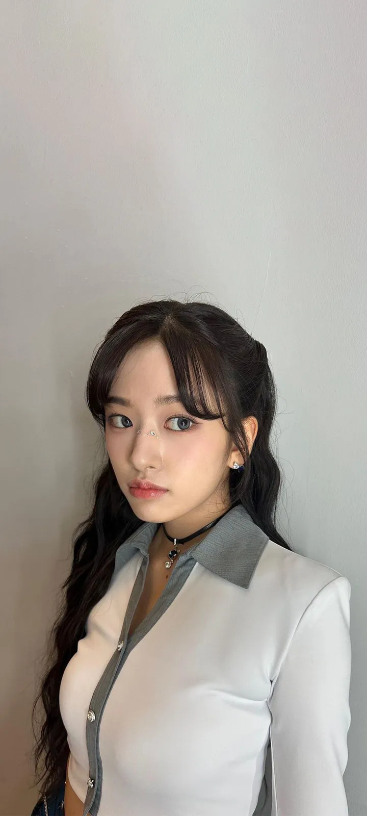 Fond d'écran de verrouillage mobile An Yu-jin 4K HD télécharger — IZ*ONE, IVE