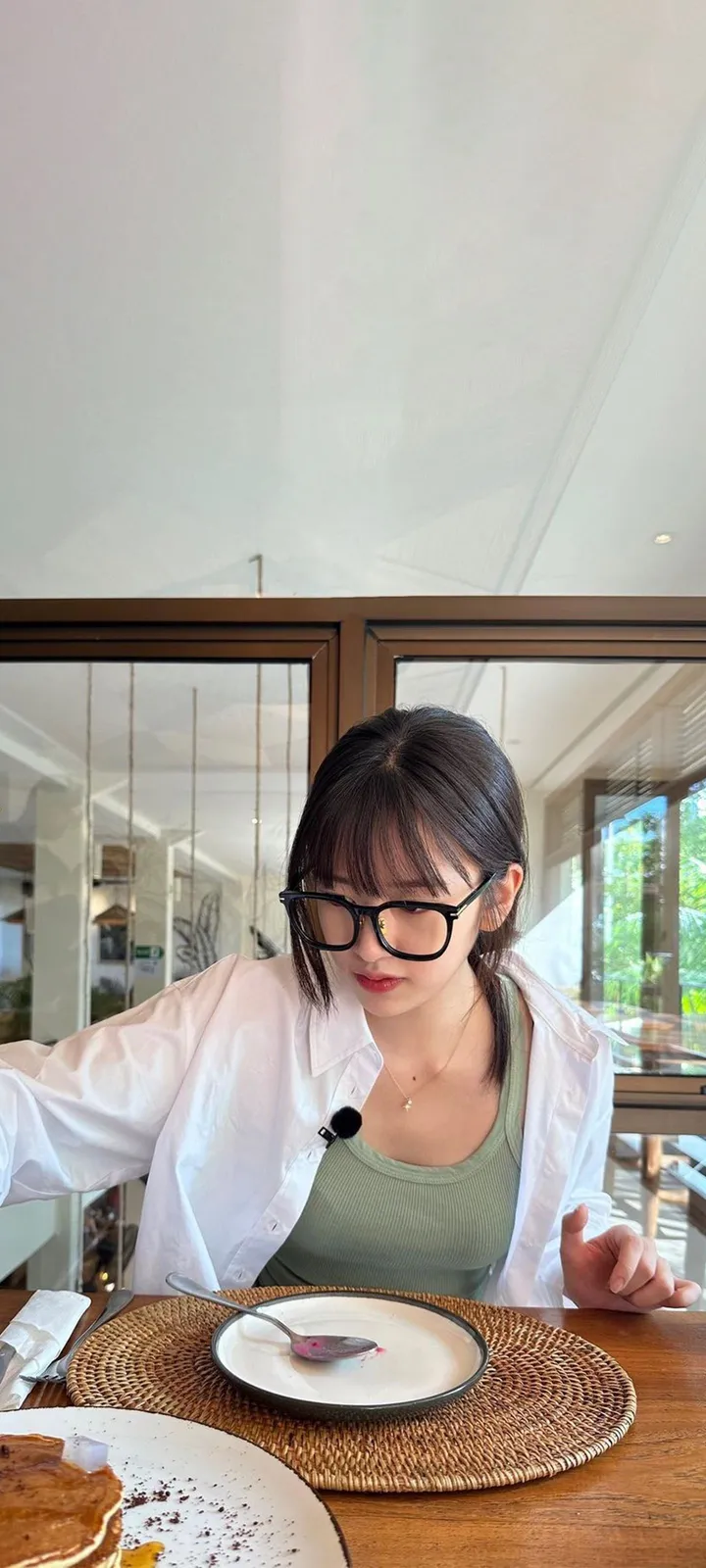 Fond d'écran de verrouillage mobile An Yu-jin 4K HD télécharger — IZ*ONE, IVE