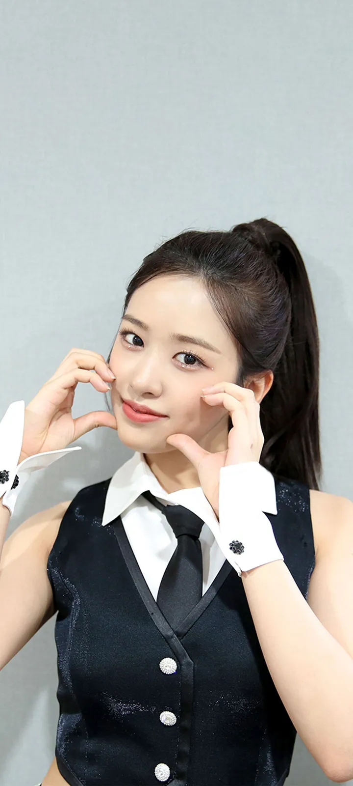 Fond d'écran de verrouillage mobile An Yu-jin 4K HD télécharger — IZ*ONE, IVE