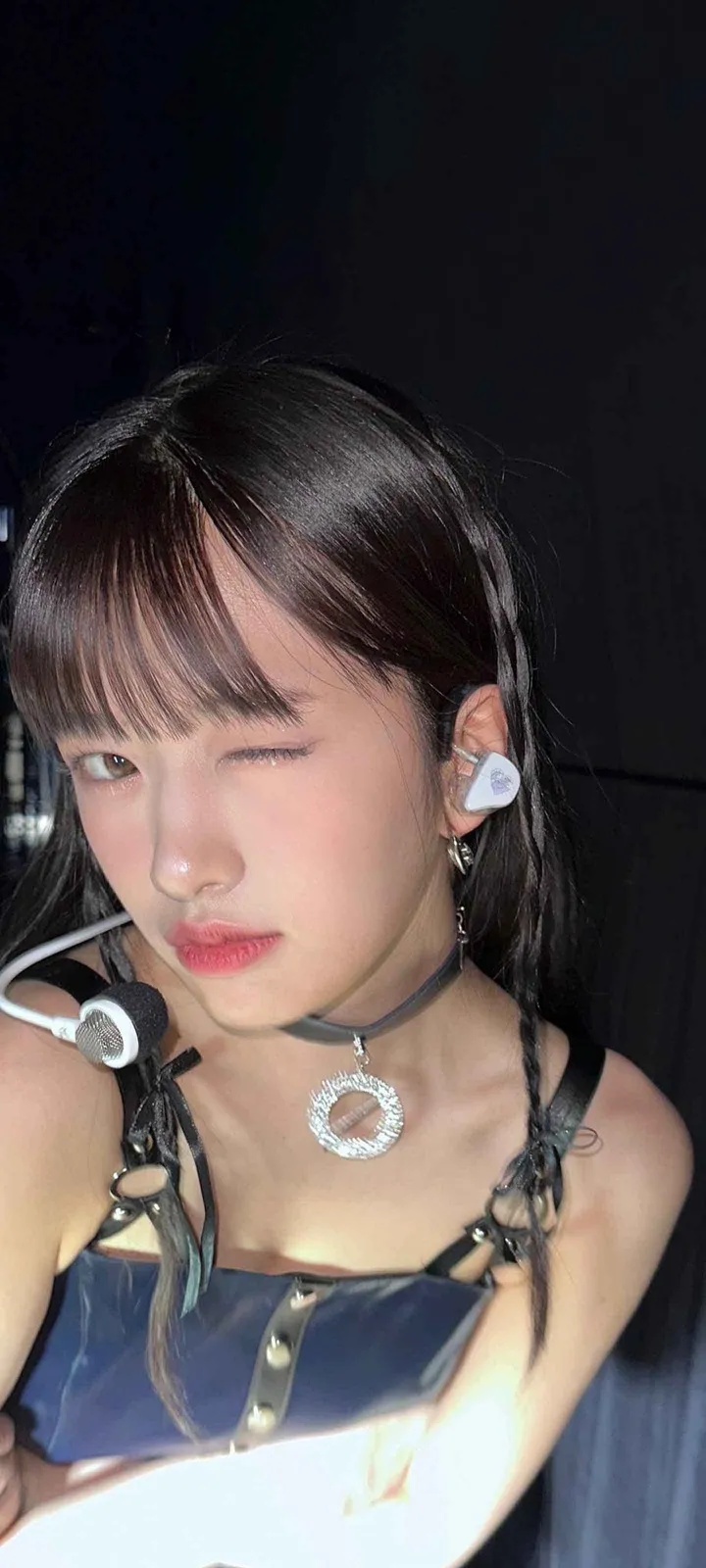 Fond d'écran de verrouillage mobile An Yu-jin 4K HD télécharger — IZ*ONE, IVE