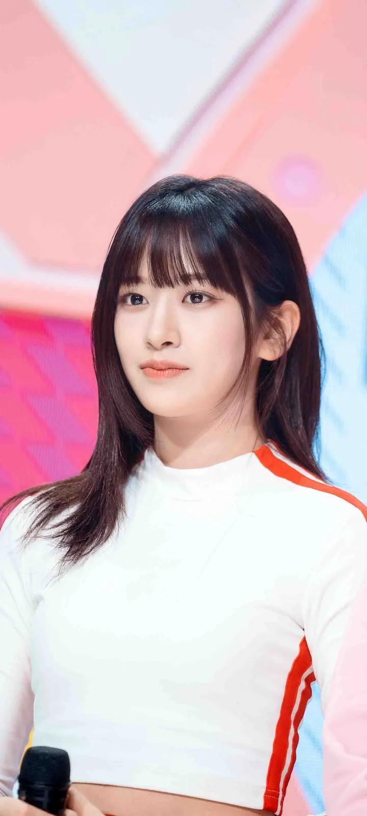 Fond d'écran de verrouillage mobile An Yu-jin 4K HD télécharger — IZ*ONE, IVE