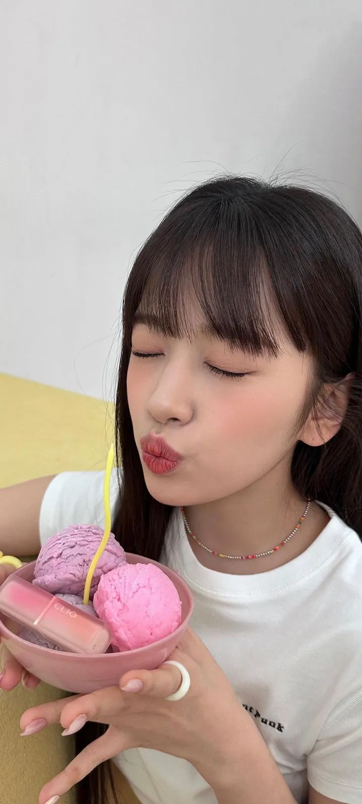 Fond d'écran de verrouillage mobile An Yu-jin 4K HD télécharger — IZ*ONE, IVE