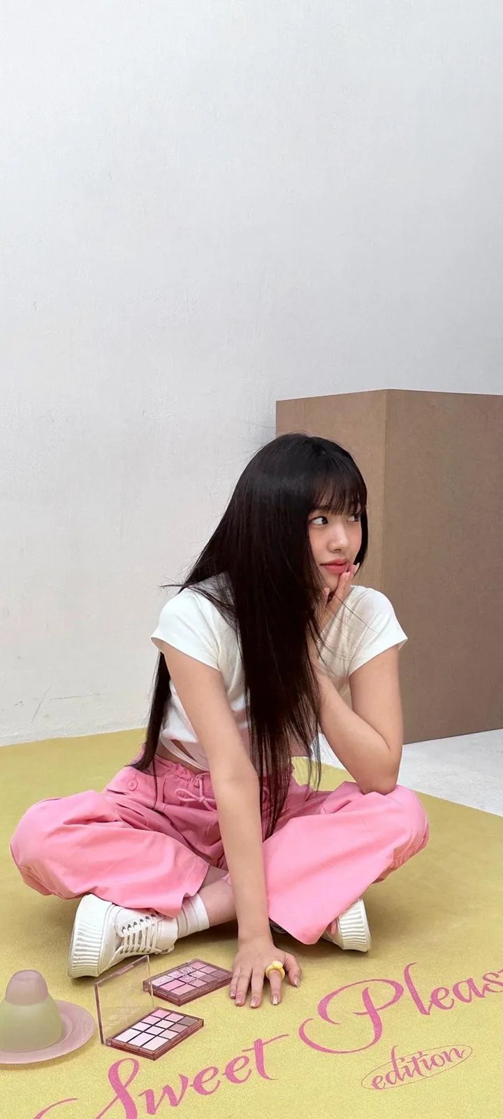 Fond d'écran de verrouillage mobile An Yu-jin 4K HD télécharger — IZ*ONE, IVE