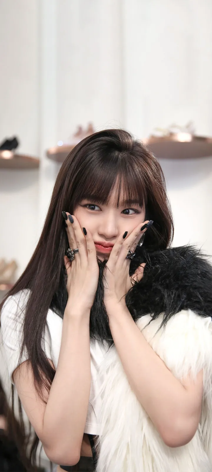 Fond d'écran de verrouillage mobile An Yu-jin 4K HD télécharger — IZ*ONE, IVE