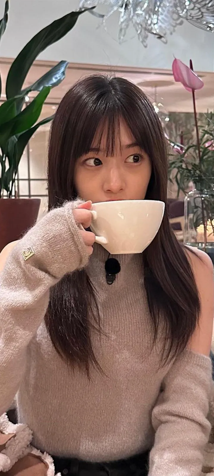 Fond d'écran de verrouillage mobile An Yu-jin 4K HD télécharger — IZ*ONE, IVE
