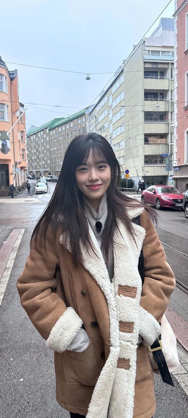 Fond d'écran de verrouillage mobile An Yu-jin 4K HD télécharger — IZ*ONE, IVE