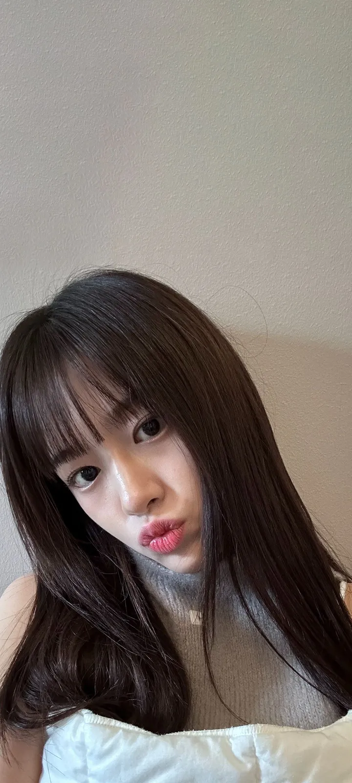 Fond d'écran de verrouillage mobile An Yu-jin 4K HD télécharger — IZ*ONE, IVE