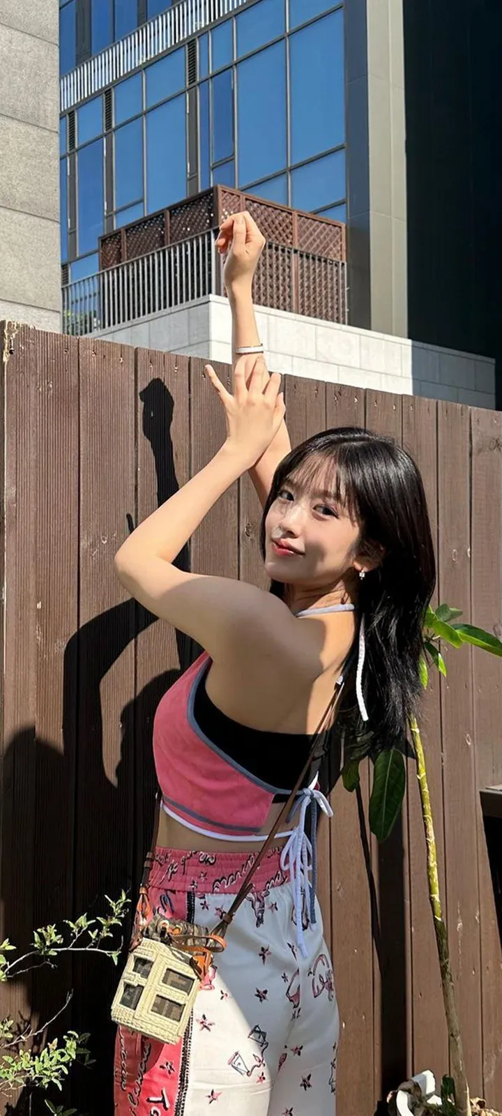 Fond d'écran de verrouillage mobile An Yu-jin 4K HD télécharger — IZ*ONE, IVE
